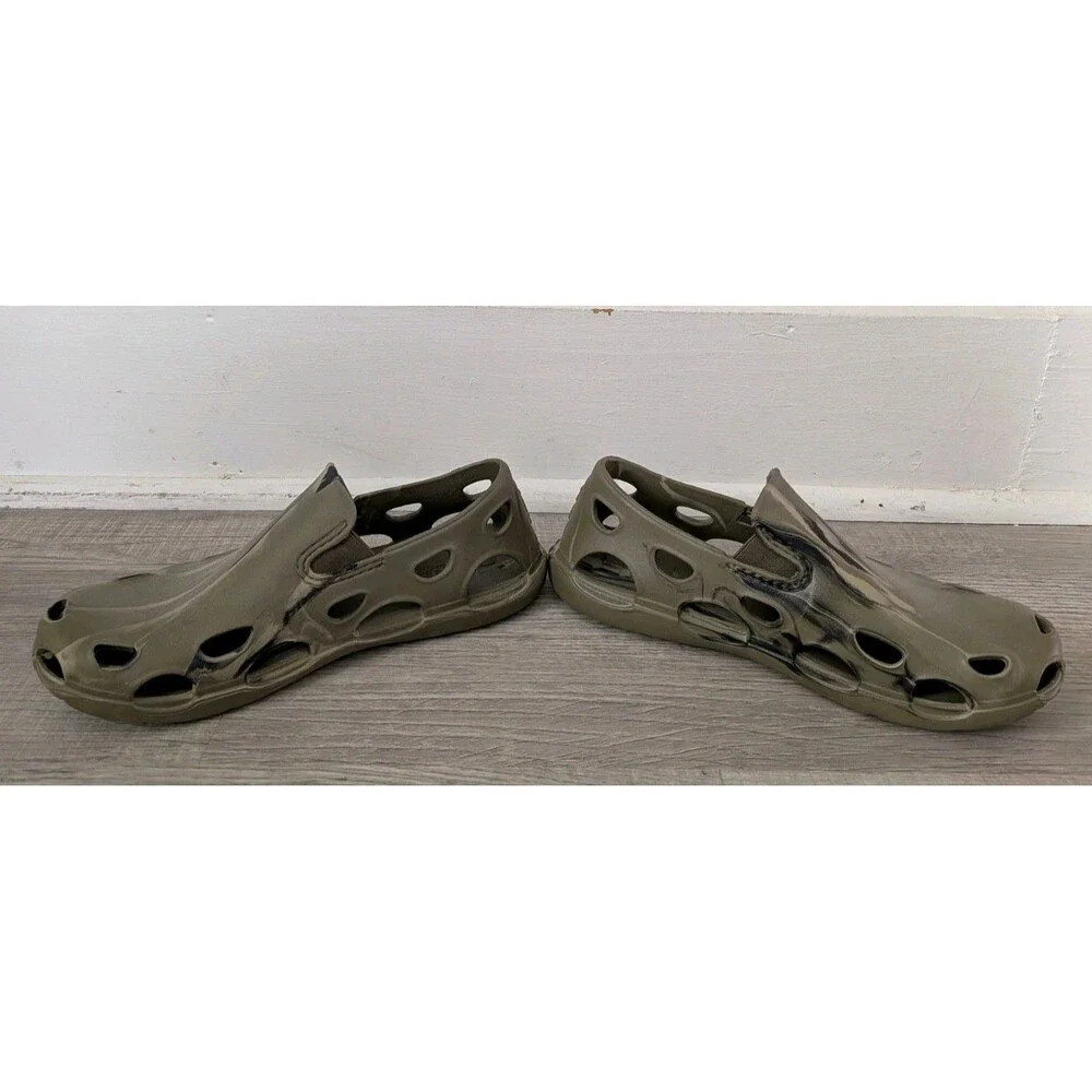 Huk Performance Fishing Brewster ATR Men’s Sz 9 Rubber Shoes Green Camo